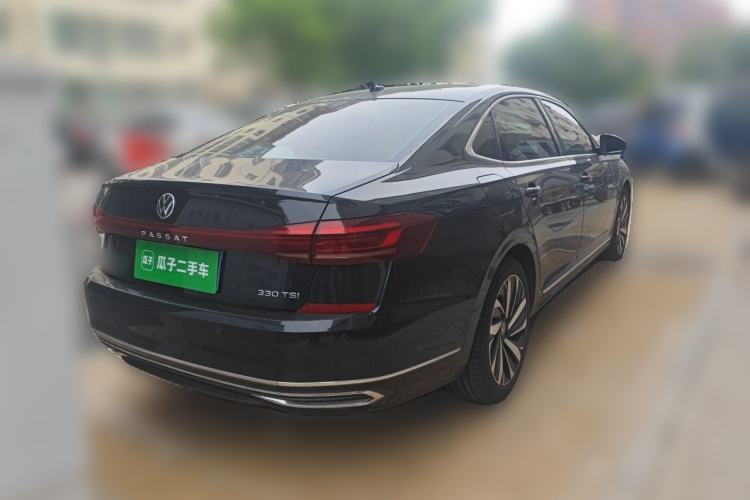 Used Volkswagen Passat 2022 330TSI Starry Elite Edition Rear Right 45 Deg