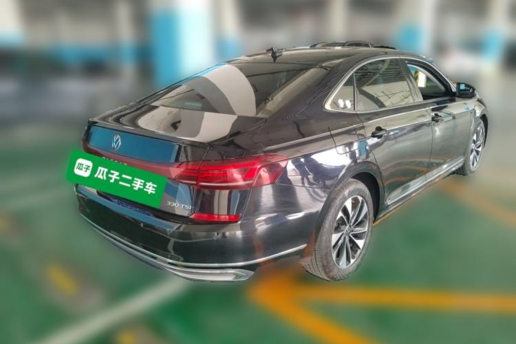 Used Volkswagen Passat 2022 330TSI Starry Elite Edition Rear Right 45 Deg