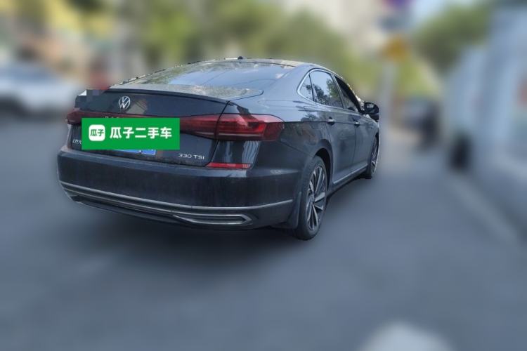 Used Volkswagen Passat 2022 330TSI Luxury Edition Rear Right 45 Deg