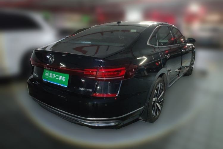 Used Volkswagen Passat 2022 330TSI Starry Elite Edition Rear Right 45 Deg
