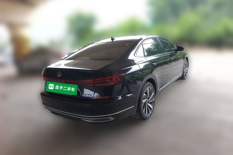 Used Volkswagen Passat 2022 330TSI Starry Elite Edition Rear Right 45 Deg