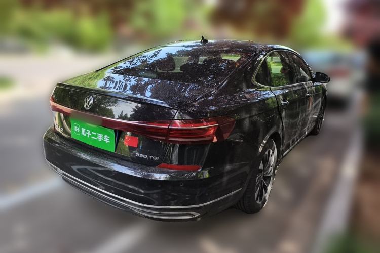 Used Volkswagen Passat 2022 330TSI Starry Elite Edition Rear Right 45 Deg