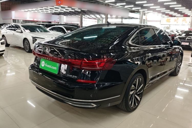 Used Volkswagen Passat 2022 330TSI Starry Elite Edition Rear Right 45 Deg