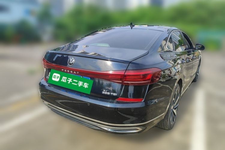 Used Volkswagen Passat 2022 330TSI Starry Luxury Edition Rear Right 45 Deg