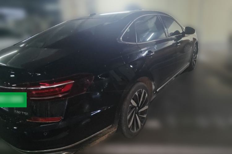Used Volkswagen Passat 2022 330TSI Luxury Edition Rear Right 45 Deg