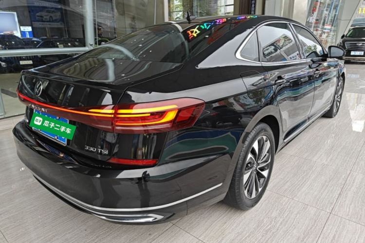 Used Volkswagen Passat 2022 330TSI Starry Elite Edition Custom Version Rear Right 45 Deg