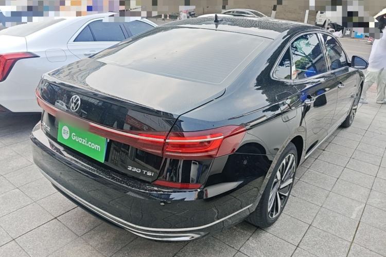 Used Volkswagen Passat 2022 330TSI Starry Elite Edition Rear Right 45 Deg