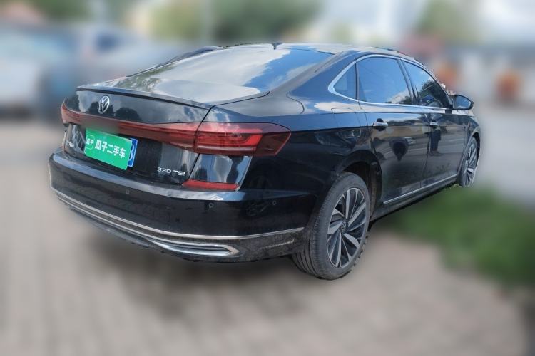 Used Volkswagen Passat 2022 330TSI Luxury Edition Rear Right 45 Deg