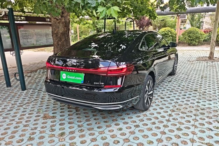 Used Volkswagen Passat 2022 330TSI Starry Luxury Edition – Exclusive Special Edition Rear Right 45 Deg
