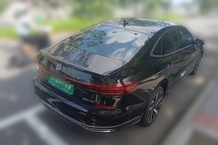 Used Volkswagen Passat 2022 330TSI Luxury Edition Rear Right 45 Deg