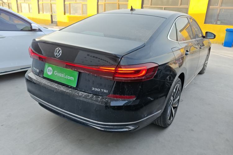 Used Volkswagen Passat 2022 330TSI Starry Elite Edition Rear Right 45 Deg