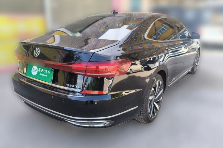 Used Volkswagen Passat 2022 330TSI Starry Elite Edition Rear Right 45 Deg