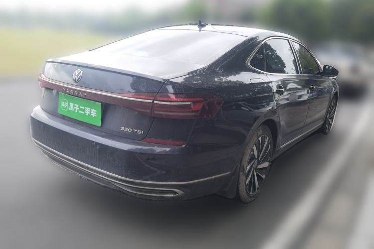 Used Volkswagen Passat 2022 330TSI Starry Elite Edition Rear Right 45 Deg