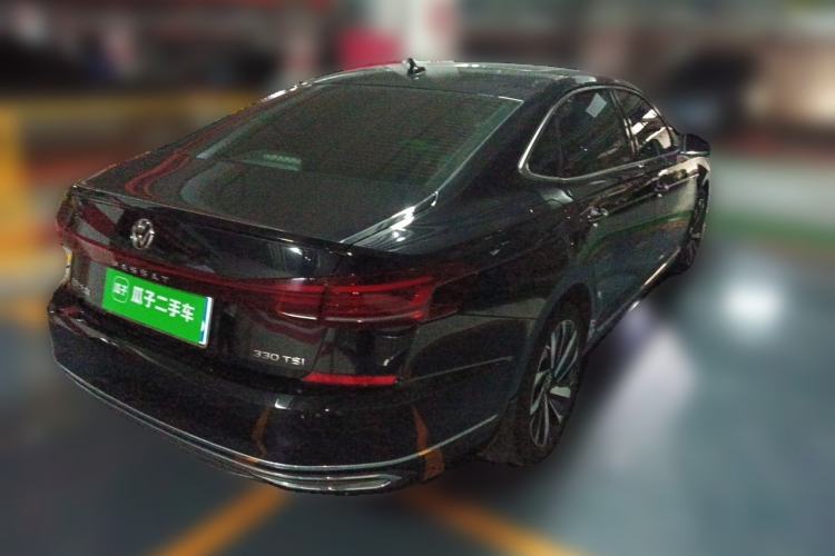 Used Volkswagen Passat 2022 330TSI Starry Luxury Edition Rear Right 45 Deg