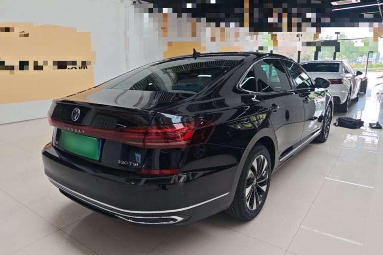 Used Volkswagen Passat 2022 330TSI Starry Elite Edition Rear Right 45 Deg