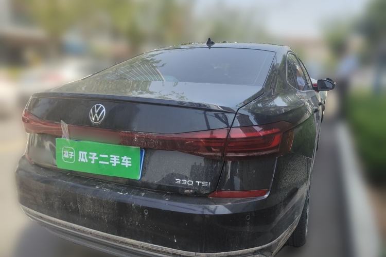 Used Volkswagen Passat 2022 330TSI Starry Elite Edition Rear Right 45 Deg
