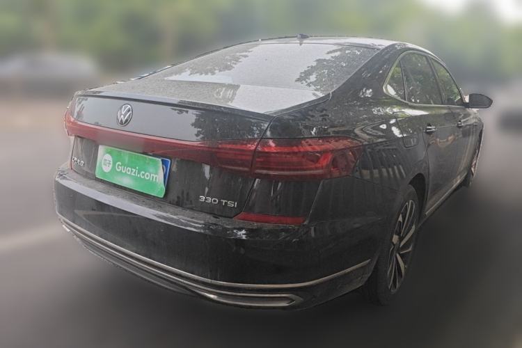 Used Volkswagen Passat 2022 330TSI Luxury Edition Rear Right 45 Deg
