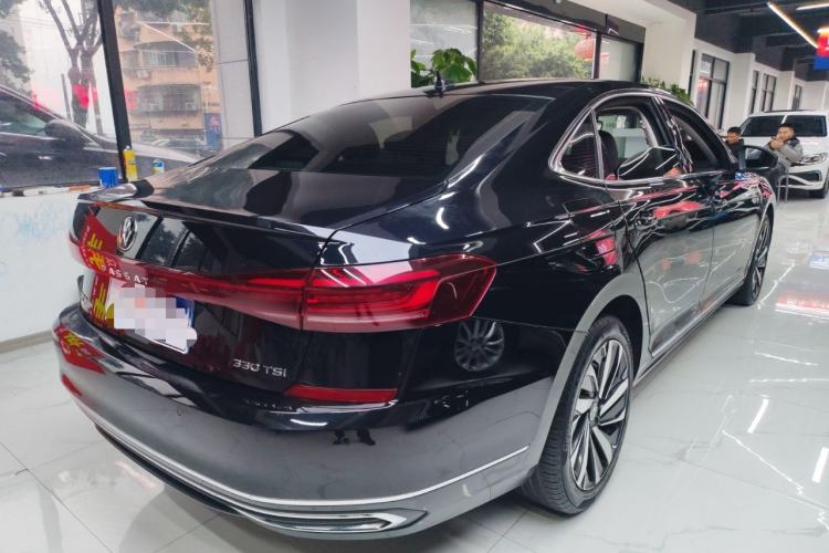Used Volkswagen Passat 2022 330TSI Starry Elite Edition Rear Right 45 Deg