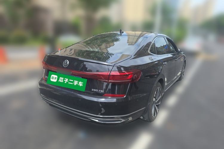 Used Volkswagen Passat 2022 330TSI Luxury Edition Rear Right 45 Deg