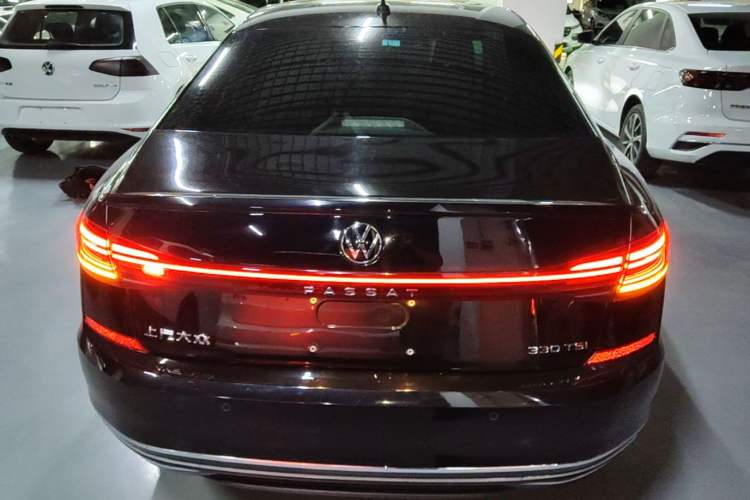 Used Volkswagen Passat 2022 330TSI Elite Edition Rear