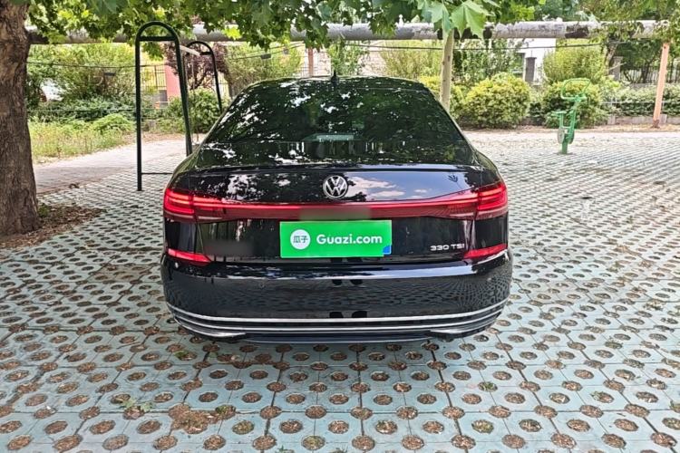 Used Volkswagen Passat 2022 330TSI Starry Luxury Edition – Exclusive Special Edition Rear