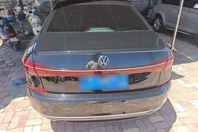 Used Volkswagen Passat 2022 330TSI Luxury Edition Rear