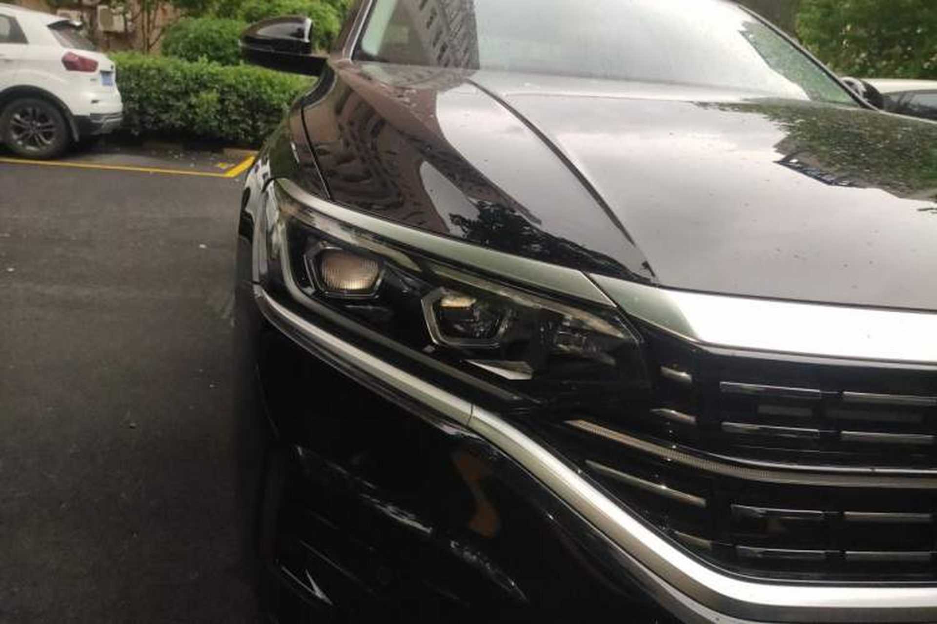 Used Volkswagen Passat 2022 330TSI Luxury Edition Right Front Headlight