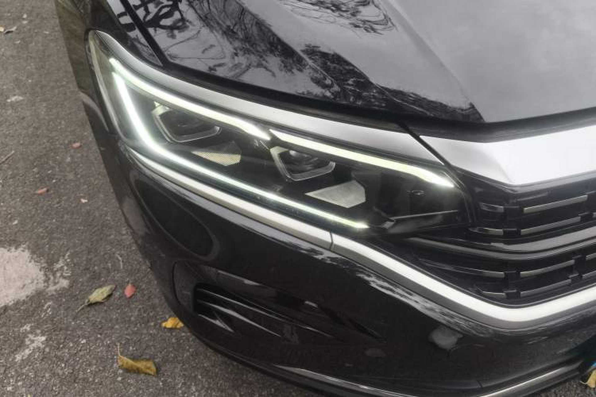 Used Volkswagen Passat 2022 330TSI Luxury Edition Right Front Headlight