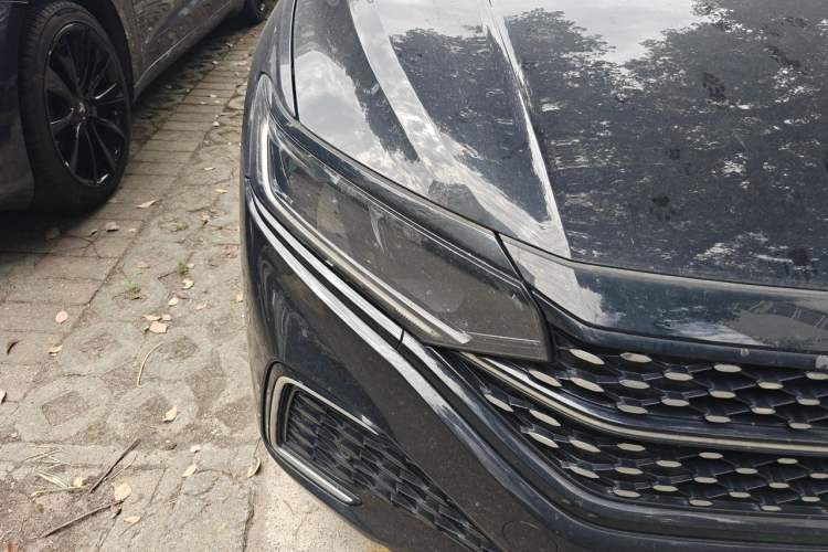 Used Volkswagen Passat 2022 330TSI Elite Edition Right Front Headlight