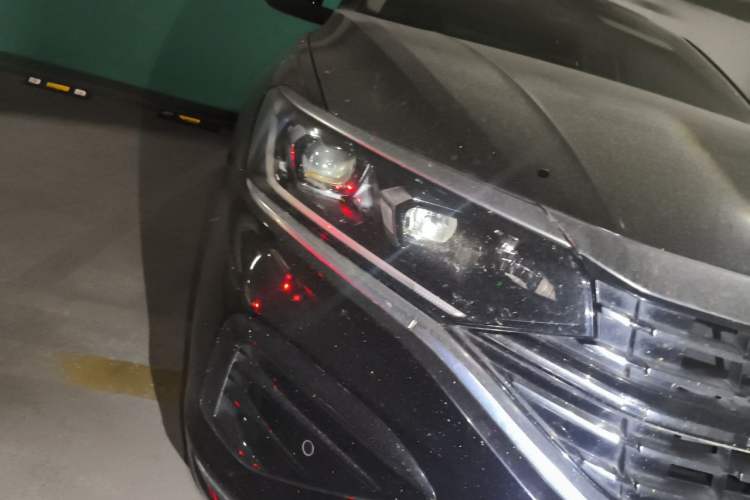 Used Volkswagen Passat 2022 280TSI Elite Edition Right Front Headlight