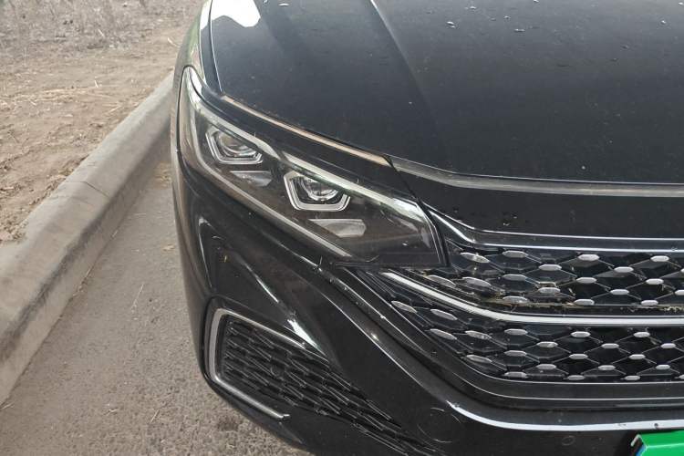 Used Volkswagen Passat 2022 330TSI Starry Luxury Edition Right Front Headlight