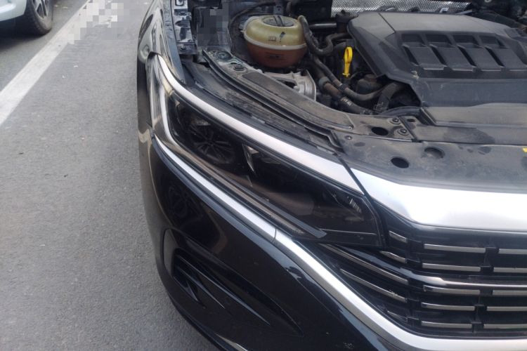 Used Volkswagen Passat 2022 330TSI Elite Edition Right Front Headlight