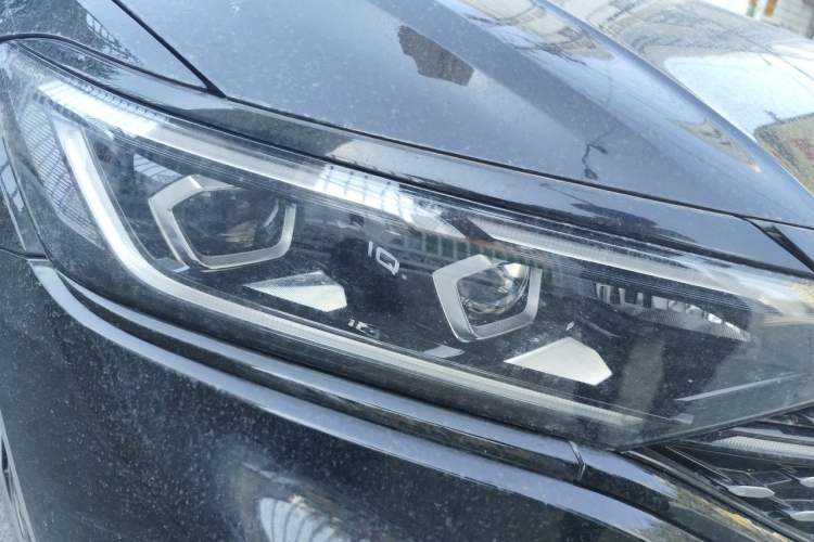 Used Volkswagen Passat 2022 330TSI Luxury Edition Right Front Headlight