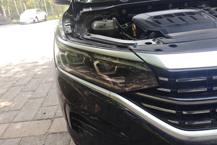 Used Volkswagen Passat 2022 330TSI Luxury Edition Right Front Headlight