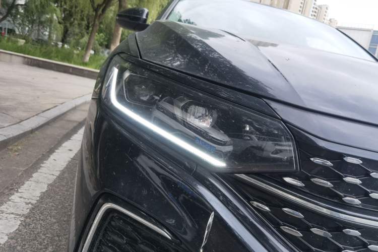 Used Volkswagen Passat 2022 330TSI Starry Elite Edition Right Front Headlight