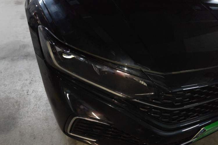Used Volkswagen Passat 2022 330TSI Starry Elite Edition Right Front Headlight