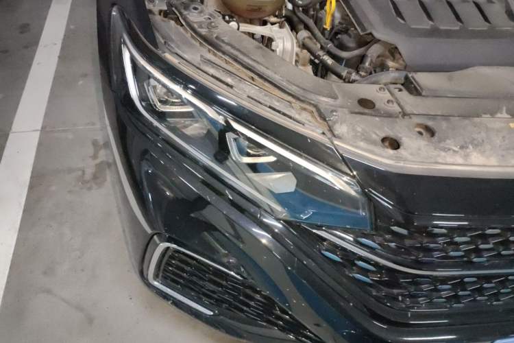 Used Volkswagen Passat 2022 330TSI Starry Luxury Edition Right Front Headlight