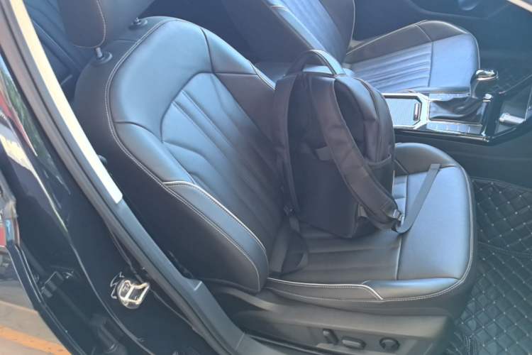 Used Volkswagen Passat 2022 330TSI Elite Edition Right Front Seat