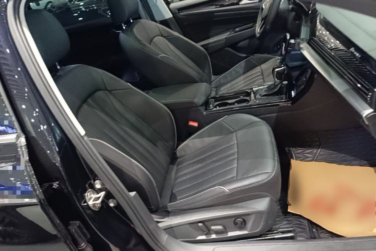 Used Volkswagen Passat 2022 330TSI Starry Elite Edition Right Front Seat