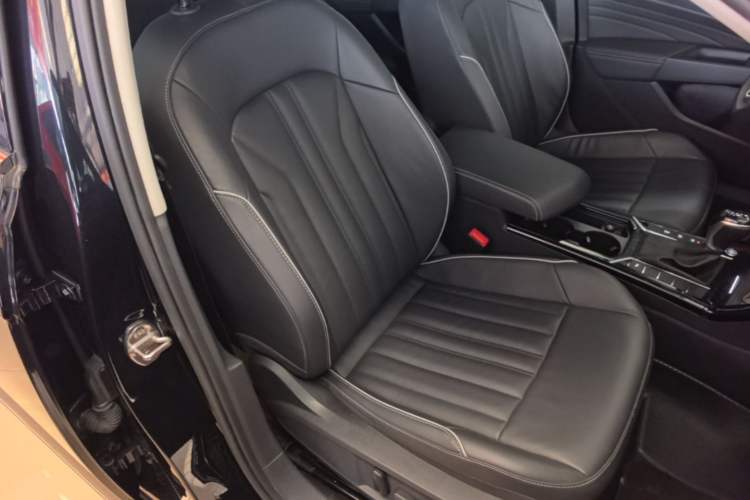 Used Volkswagen Passat 2022 330TSI Starry Elite Edition Right Front Seat