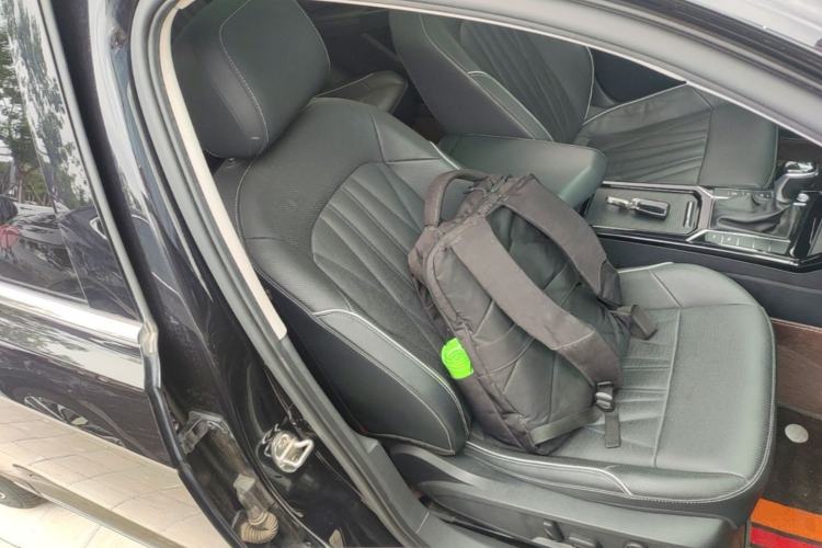 Used Volkswagen Passat 2022 330TSI Luxury Edition Right Front Seat