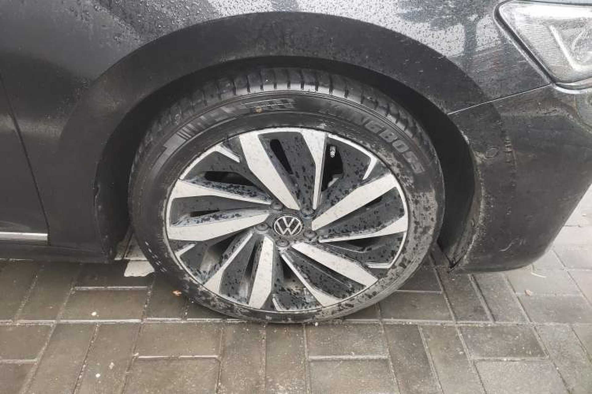 Used Volkswagen Passat 2022 330TSI Starry Luxury Edition Right Front Wheel Hub