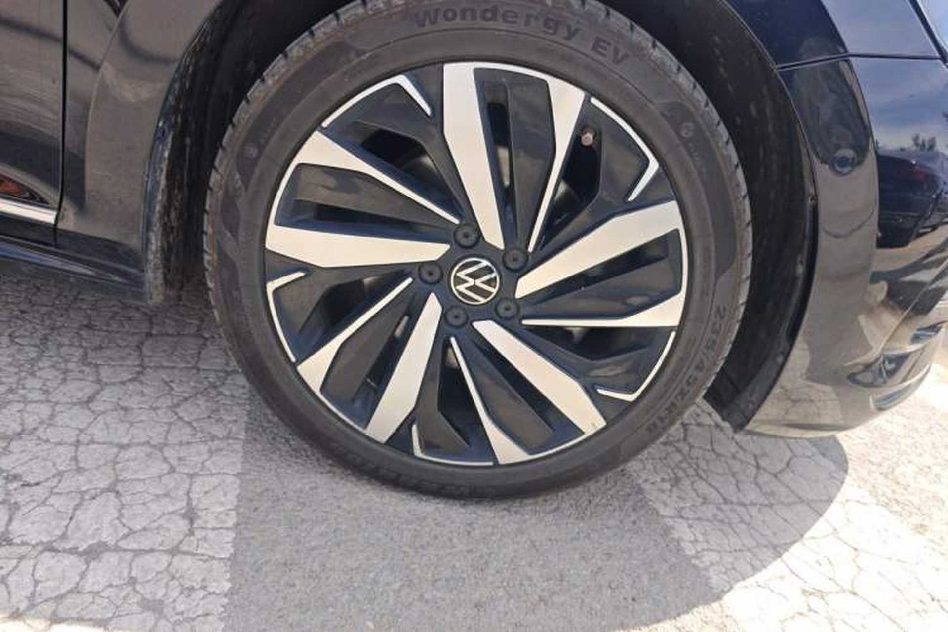 Used Volkswagen Passat 2022 380TSI Flagship Edition Right Front Wheel Hub