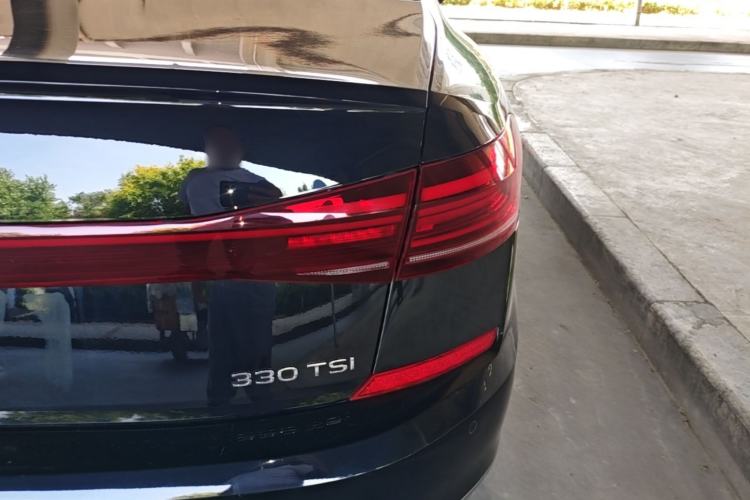 Used Volkswagen Passat 2022 330TSI Starry Elite Edition Right Rear Taillight