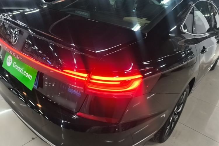 Used Volkswagen Passat 2022 330TSI Starry Elite Edition Right Rear Taillight