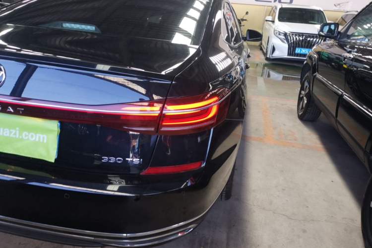 Used Volkswagen Passat 2022 330TSI Elite Edition Right Rear Taillight