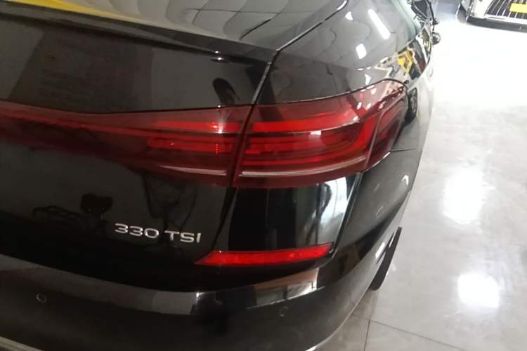 Used Volkswagen Passat 2022 330TSI Starry Elite Edition Right Rear Taillight