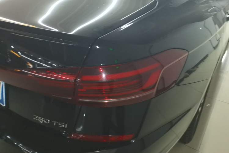 Used Volkswagen Passat 2022 280TSI Elite Edition Right Rear Taillight