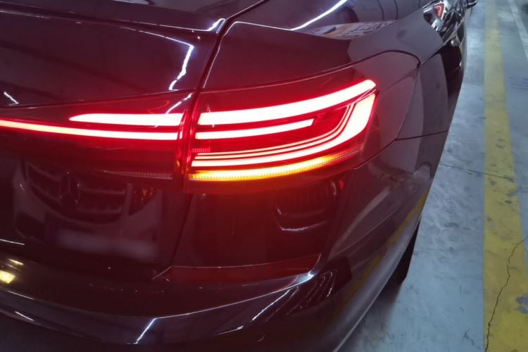 Used Volkswagen Passat 2022 330TSI Starry Luxury Edition Right Rear Taillight