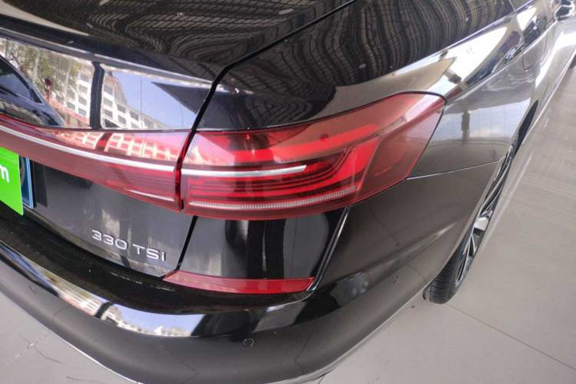 Used Volkswagen Passat 2022 330TSI Luxury Edition Right Rear Taillight